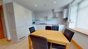 4 bedroom student house in Treforest, Pontypridd