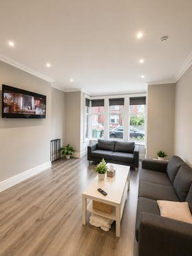 7 bedroom student house in Headingley, Leeds