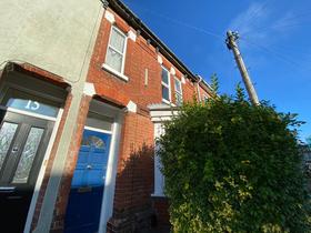 4 bedroom student house in The Polygon, Southampton