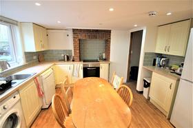 5 bedroom student house in Headingley, Leeds