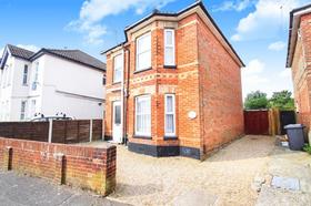 6 bedroom student house in Winton, Bournemouth