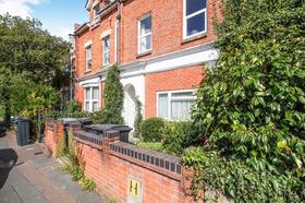 4 bedroom student house in Boscombe, Bournemouth