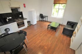 1 bedroom student apartment in Hyde Park, Leeds