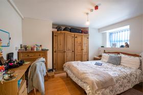 1 bedroom student apartment in Broomhill, Sheffield