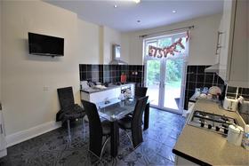 8 bedroom student house in Sharrow, Sheffield