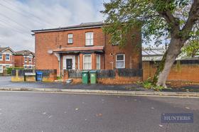 4 bedroom student house in The Polygon, Southampton