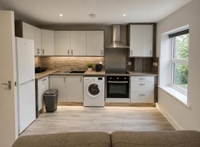 2 bedroom student house in Hyde Park, Leeds