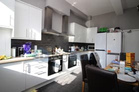 10 bedroom student house in Hyde Park, Leeds