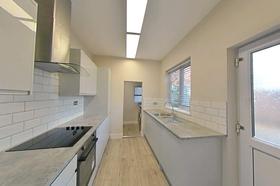 5 bedroom student house in Golden Triangle, Loughborough