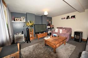 1 bedroom student house in Hyde Park, Leeds