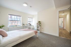 6 bedroom student apartment in City Centre, Sheffield