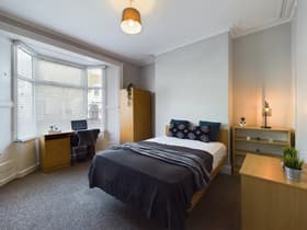 5 bedroom student house in Brynmill, Swansea