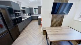 6 bedroom student house in Beeston, Nottingham