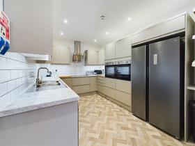 7 bedroom student apartment in Uplands, Swansea