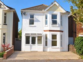 6 bedroom student house in Winton, Bournemouth
