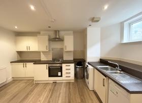 6 bedroom student house in Woodhouse, Leeds
