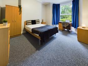 6 bedroom student house in Brynmill, Swansea