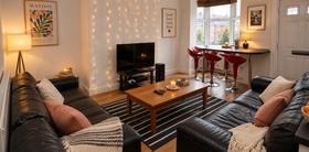 5 bedroom student house in Hyde Park, Leeds
