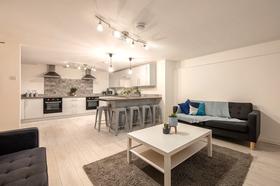 7 bedroom student apartment in City Centre, Sheffield