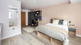 1 bedroom student apartment in City Centre, Leeds