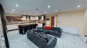 9 bedroom student house in Selly Oak, Birmingham