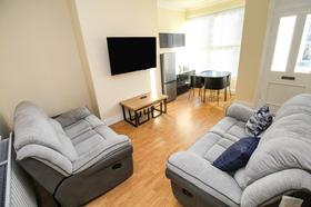 4 bedroom student house in Burley, Leeds