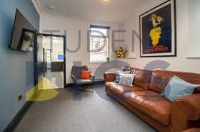 4 bedroom student house in Westcotes, Leicester