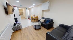3 bedroom student house in Selly Oak, Birmingham