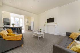 8 bedroom student house in Broomhill, Sheffield