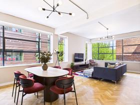 2 bedroom student apartment in Shoreditch, London