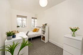 6 bedroom student apartment in City Centre, Sheffield