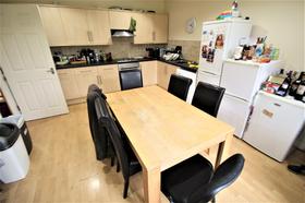 5 bedroom student house in Headingley, Leeds