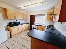 4 bedroom student house in South Leamington, Leamington Spa