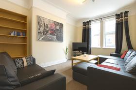 6 bedroom student house in Woodhouse, Leeds