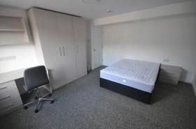 6 bedroom student house in Burley, Leeds