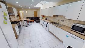 6 bedroom student house in Selly Oak, Birmingham