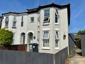 4 bedroom student house in Charminster, Bournemouth