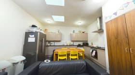 6 bedroom student apartment in The Viaduct, Durham