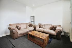 3 bedroom student house in Burley, Leeds