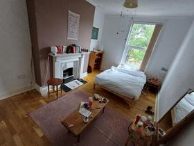 6 bedroom student house in Hyde Park, Leeds