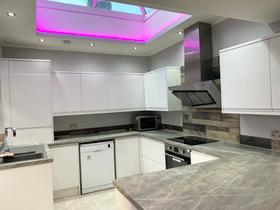 9 bedroom student house in Jesmond, Newcastle