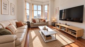 6 bedroom student house in Hyde Park, Leeds