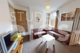 4 bedroom student house in Westcotes, Leicester