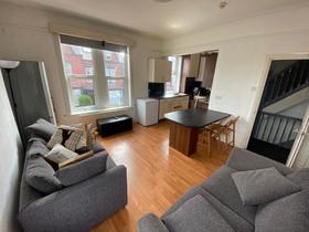 6 bedroom student house in Headingley, Leeds