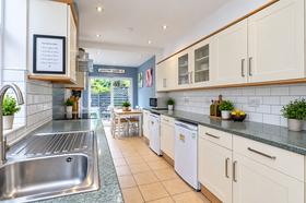 4 bedroom student house in Westcotes, Leicester