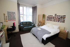 7 bedroom student house in Hyde Park, Leeds