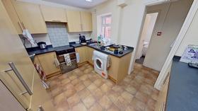 5 bedroom student house in Selly Oak, Birmingham