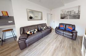 5 bedroom student house in City Centre, Nottingham