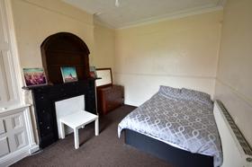 7 bedroom student house in Hyde Park, Leeds