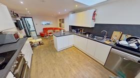 6 bedroom student house in Selly Oak, Birmingham